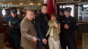 Das Schicksal führt Jan Reuter (Udo Kroschwald, l.), Lars Pöhlmann (Dominic Boeer, M.) und Katrin Börensen (Claudia Schmutzler, r.) wieder zusammen.