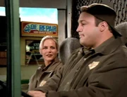 Doug (Kevin James) hat eine neue Kollegin bekommen. Julie (Julie Benz) ist begeistert von ihm, doch steht sie wirklich auf Doug?