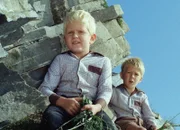 Die 6 Kummerbuben  Die Schulreise Staffel 1, Episode 7 Buben in Gefahr: Urs Welsch als Päuli, Uli Hager als Peterli