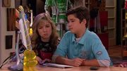 Sam Puckett (Jennette McCurdy), Freddie Benson (Nathan Kress)