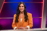 Es kann losgehen! Die Journalistin Jessica Schöne tritt beim Wissensquiz „Meister des Alltags“ an – das Quiz mit Aha-Effekt und cleveren Tipps und Tricks für den Alltag.