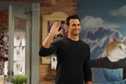 Max (Cheyenne Jackson)