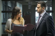 Olivia Fareedi (Nilam Farooq) hat Prüfungsangst. Doch Staatsanwalt Dr. Binz (Michael Rotschopf) ist überzeugt davon, dass sie ihre Prüfung zur Kommissarin schafft.