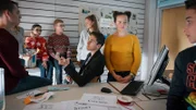 In der Gruppe wollen die Schüler an ihrer geheimen Rettungsmission feilen.