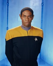 Tuvok (Tim Russ).