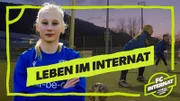 Tessa besucht das Fußballinternat des FC Carl Zeiss Jena.