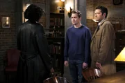 Jack (Alexander Calvert, l.); Castiel (Misha Collins, r.)