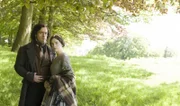 Rochester (Toby Stephens, l.); Jane Eyre (Ruth Wilson, r.)