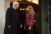 Seit seiner Trennung von Johanna macht Katharina (Luise Bähr) sich Sorgen um ihren Vater Peter (Michael König). Seit seiner Trennung von Johanna macht Katharina (Luise Bähr) sich Sorgen um ihren Vater Peter (Michael König).