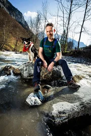 SRF bi de Lüt - Wunderland Spezial Via Alpina: Vaduz bis Elm Nik Hartmann