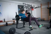 Kasimir will sich ablenken, muss aber feststellen, dass Sport nicht die Lösung ist.