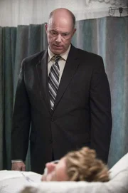 Was führt Gale Bertram (Michael Gaston) im Schilde?