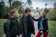 Cäcilia reibt Timo und Nick unerwartete Neuigkeiten unter die Nase.