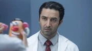 Dr. Avi Mehta (Pej Vahdat)
