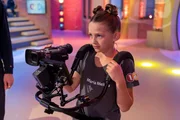 Kamerakind Maria Melina sorgt heute für spannende Aufnahmen aus dem "1, 2 oder 3"-Studio.