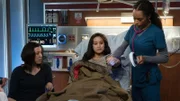 V.l.: Amy (Margaret Cook), Sloane (Janelle Villas), April Sexton (Yaya DaCosta)