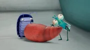 Abakus (l.) und Floyd (r.) finden einen Kokon. Ob sich im Inneren schon etwas tut? Was sollen sie mit ihm tun - ist er besser drinnen oder draußen aufgehoben?