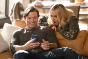 Beste Freunde und Mitbewohner: Chris Carmack als Dr. Atticus Lincoln, Camilla Luddington als Dr. Jo Wilson