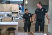Mateo Chavez (Julian Works, l.); Judd Ryder (Jim Parrack, r.)