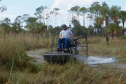 Floridas Golfküste Airboat in den Everglades  Copyright: SRF/OneGate Media