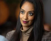 Cassandra Thomas (Azie Tesafai)