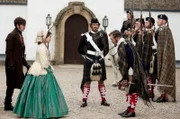 v.l.n.r.: Prinz Albert (Tom Hughes), Königin Victoria (Jenna Coleman) und Herzog von Atholl (Denis Lawson)