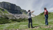 Natura 2000 Gebietsmanager Martin Bösch am Hohen Ifen mit Redakteur Markus Barnay .