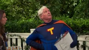 Phoebe Thunderman (Kira Kosarin), Pop Pop / Sergeant Thunder (William Katt)