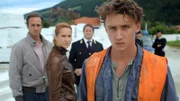 Jonas, Sonja und Peter Kerschbaumer halten Martin Auer für einen Verdächtigen.