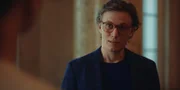 Fabian (Max Schimmelpfennig) sucht das Gespräch mit Ylva und macht ihr ein ungewöhnliches Angebot.