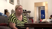 Die 41-jährige Sandra ist nicht nur Mutter von sechs Kindern, sondern auch mittlerweile vierfache Oma. Ihre Enkelin Liv kam erst vor wenigen Tagen zur Welt. Trotz aller Freude ist Sandra gerade angespannt, denn ihr Umzug ins Traumhaus nach Ostfriesland steht auf der Kippe.