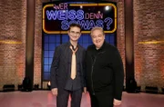 Treten bei "Wer weiß denn sowas?" als Kandidaten an: Der Kabarettist, Mathias Richling (l.) und der Satiriker Oliver Kalkofe (r.).