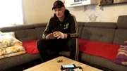 Für Elvis lief die Silvesterfeier anders als geplant: Dem Familienvater ist ein Feuerwerk in der Hand explodiert. Er hatte großes Glück, doch der Schock sitzt noch immer tief.