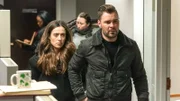 Kim Burgess (Marina Squerciati, l.), Adam Ruzek (Patrick John Flueger, r.)