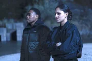 Ben Eastfield (Gamba Cole, l.); Rani Rekowski (Rhianne Barreto, r.)