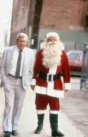 Staranwalt Matlock übernimmt den Fall des gehbehinderten McCabe, der sich zur Weihnachtszeit immer als Weihnachtsmann verdingt.