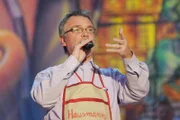 WDR Fernsehen JÜRGEN BECKERS, "Mensch, Hausmann...wie das Leben so spielt", am Samstag um 22:45 Uhr. Kabarettist Jürgen Beckers