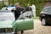 (3. Staffel) - Nach wie vor hält Mick (Henning Baum) nichts von den neuen Ermittlungsmethoden. Er vertraut nur seinen eigenen Regeln ...