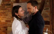 Maria Weber (Annett Renneberg) und Kai Hoffmann (Julian Weigend) treffen sich seit einer Weile wieder. Alles ist unverbindlich, nur die gemeinsamen Stunden zählen ... eine unkomplizierte Affäre.