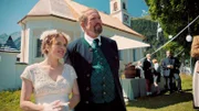 Svea Classen (Paula Kalenberg) und ihr Schwiegervater Joseph Pirnegger (Harald Krassnitzer)