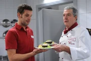 Nils (Florian Stadler, l.) und André (Joachim Lätsch, r.)