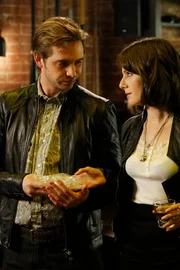 Pictured: (l-r) Aaron Stanford as Joey, Aleksa Palladino as Angela