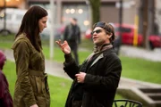 L-R: Kiera Cameron (Rachel Nichols) und Jason (Ian Tracey)