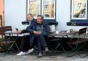 Piet und sein Bruder Hannes versuchen, den Hergang des mysteriösen Mordes zu rekonstruieren.