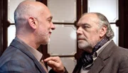 Sind da alte Rechnungen offen? Geschäftsmann Matthias Duplessis (Richard van Weyden, li.) und Thomas Borchert (Christian Kohlund) geraten aneinander.