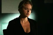 LAW & ORDER -- NBC Series -- "Flaw" -- Pictured: Estella Warren as April Troost. LAW & ORDER -- NBC Series -- "Flaw" -- Pictured: Estella Warren as April Troost.