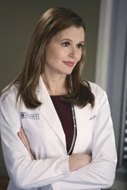 Dr. Nicole Herman (Geena Davis) hält große Stücke auf Arizona. Herman hat vor, ihr ein Angebot zu machen, das sie nicht ablehnen kann ...