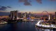 Spektakuläre Architektur am Äquator: Wo vor wenigen Jahrzehnten noch Dschungel war, wächst die Zukunftsstadt Singapur.