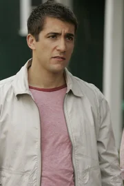Übernimmt die Ermittlungen in einem neuen Fall: Ryan Wolfe (Jonathan Togo)