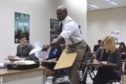 Terry Jeffords (Terry Crews, M.)